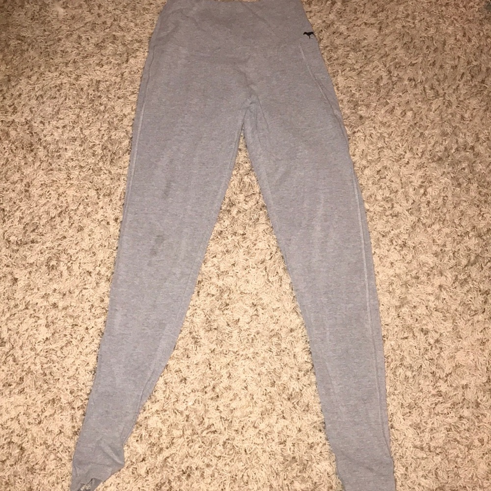 Victoria’s Secret leggings